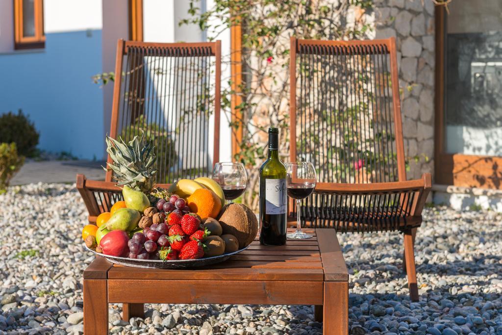 Katerina Boutique Villa Rhodes City ภายนอก รูปภาพ